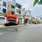 Cực phẩm - nhà mặt tiền 2 tầng +tum - ngay chợ khiết tâm -khu kd - sầm uất - giá chỉ 58tr/m2