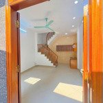 Bán nhà thụy khuê - tây hồ 35m x 5 tầng mt 4.2m giá 6.95 tỷ - ở ngay - full nội thất - gần phố