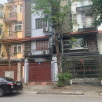 Chính chủ gửi bán liền kề kđt vinaconex 3 trung văn, ô tô tránh, gần ngã 4, thuận tiện đi lại