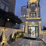 Bán nhà tân cổ điển tp thủ dầu một. bình dương