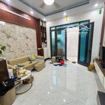 Chính chủ cần bán nhà đường hoàng mai 43m2 giá chỉ nhỉnh 7 tỷ. nhà dân xây chắc chắn về ở luôn