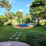 Cần bán nhà phố verosa park: 75m2, 105m2, 120m2, 220m2. gọi 0909121556 xem nhà