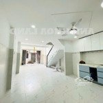 Bán nhanh nhà 3 tầng mới cóng ngay chợ thủ đức_hẻm 1/ ô tô_ngang 4.3m_nở hậu_sổ đẹp_hoàn công đủ