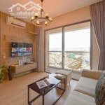 Chỉ với 2 tỷ 8, anh/chị sở hữu ngay căn hộ 2pn chung cư miếu nổi, vị trí trung tâm, sát vách q. 1