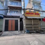 Bán nhà cấp 4 hẻm nhựa 6m thông thích hợp ở hay xây siêu phẩm dt(4.05x15m) trệt lửng phạm văn chiêu