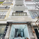 Bán nhà đẹp thang máy ngõ rộng thênh thang ô tô tránh nhau 50m2, giá 19.5 tỷ