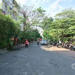 Nhà quận 7,mt kinh doanh hxh,hẻm thông kdc hoàn cầu,dt 6x20m,gần kcx tân thuận.chí 10 tỷ