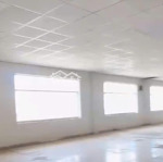 Kho xưởng bãi cho thuê q7 , tp. hcm dt 600m2 trần cao 7m có pccc