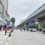 Bán nhà tại trần phú, hà đông, 35m2 5 tầng, 50m ga tàu điện, ô tô, giá chỉ 5 tỷ 3