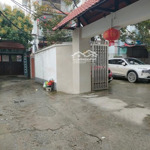 Giảm 200 triệu nhà đẹp - ô tô đỗ tận cổng.
lô góc thoáng sáng - gần đường lớn. thạch bà