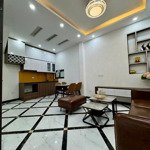Trung tâm hoàng mai - dtsd 41m2 - 50m ra ô tô - 5,6 tỷ
