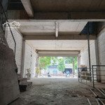 Cho thuê nhà nguyên căn hoàn thiện cơ bản trục chính đường 27m giá nhỉnh 10tr/tháng tại khu c