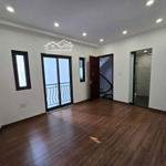 Bán nhà văn hội, 32m2, 5 tầng, cách mặt phố ô tô 18 m, giá 5.7 tỷ