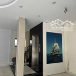 Cho thuê nhà 90m*6 tầng, mt 7.5m, thang máy, nhà mới, phố lê trọng tấn, thanh xuân, giá 32 triệu.
