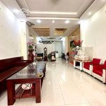 Bán căn nhà 4 tầng dt 69,7m2 cách biển 700, đường ô tô song song đường dã tượng, giá 7.3 tỷ