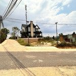 Siêu phẩm 2 mặt tiền đường nam hồ 320m2 full xây dựng