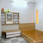 Hiếm! nhà dân xây ô tô đỗ cổng - ngõ nông 80m ra phố xuân thủy 52m2 4 tầng 12.8 tỷ