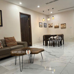 Bán căn 3 ngủ 97m2 full nội thất sunshine city- giá 7,8 tỷ sổ đỏ sang tên