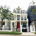 Lô đơn lập vip ciputra 2 mặt tiền, cạnh công viên, có hầm, nhận nhà sổ đỏ luôn mặt đường 21,5m