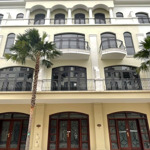 58,5m2 hoàn thiện 5 tầng sổ đỏ lâu dài cầm tay hướng đông nam ban công to giá chỉ 8 tỷ 0911051289
