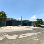 Bán gấp 2 lô đất mặt đường chính quốc lộ mặt tiền gần 10m tại xã phú cát, quốc oai, hà nội