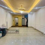 Nhà cực đẹp 43m2x7t thang máy, 10m ra phố, ôtô, đầy đủ nội thất phố hoàng quốc việt, phạm văn đồng.