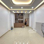Bán nhà đường nguyễn đình chiểu, hai bà trưng. gân đại cồ việt. dt 45m2. thang máy. giá 12.5 tỷ.