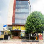 Tòa nhà cho thuê mt hoàng việt, p.4. dt: 10x20m. 1 hầm 7 tầng. pccc, sàn suốt. giá 160tr/tháng