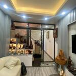 Minh khai_42_4 tầng_mặt tiền 4.5 m_ full nội thất_40m ra ô tô tránh_5.8 tỷ