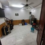 Chính chủ bán gấp nhà mặt tiền rộng, ngõ thông 97 quan nhân; dt: 35 m2, 4 tầng. 6,9tỷ.