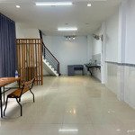 Cho thuê nhà riêng tại đường nguyễn thị thập, bình thuận, 12 triệu, 50m2 trệt lầu căn góc