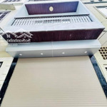 Bán nhà xuân đỉnh, 42m2, 6 tầng thang máy, ở ngay, sát phố , sổ hoa hậu, nhỉnh 9 tỷ