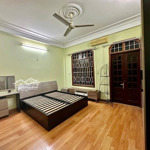 Bán căn nhà ở thái hà, sổ đỏ 74,4m2 x 4 tầng sử dụng, muốn bán vì lớn tuổi, sđcc giá 11 tỷ