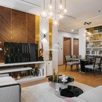 Chính chủ bán căn hộ eurowindow trần duy hưng, 100 m2, 3 pn, nội thất đẹp, tầng cao, giá 8,3 tỷ