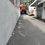 Bán nhà 4 tầng hẻm xe hơi gần vincom trần trọng cung