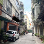 Vip!!! mặt ngõ kinh doanh lô góc trung tâm quận cầu giấy 30/36m 6 tầng đang cho thuê dòng tiền tốt