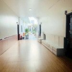 Cho thuê hotel mặt tiền 1000m2 đất, 35 phòng full nội thất mới đẹp - giá: 55 triệu