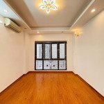 Gốc đề - minh khai nhà mới xây, lô góc, gần ô tô, chợ, 45m2, 5 tầng mà chỉ 6. x tỷ