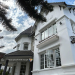 Villa sân vườn 2 mặt tiền triệu việt vương phường 4 đà lạt