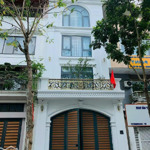 Hiếm siêu phẩm giảng võ dt 90m2x5t - ô tô tránh - kinh doanh - giá 31.3 tỷ