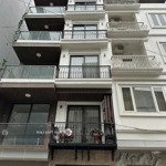 Cho thuê nhà nguyên căn 7 tầng thang máy, ngọc thụy