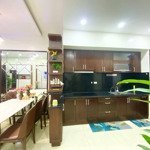 Nhà trường chinh nguyễn viết xuân thanh xuân - nhà dân xây kc - chỉ 20m ra ôtô tránh 40m , 5t ,