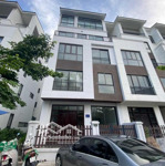 Cho thuê nhà ôtô tải đỗ cửa 120m x 40tầng mt 6m tại lê trọng tấn - trường chinh làm vp,ở kết hợp kd