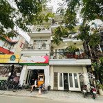 Bán nhà phố lạc long quân , 80m2 5 tầng , mặt tiền 5m . đường ô tô tránh , giá 27,9 tỷ