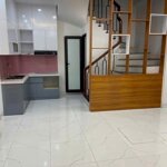 Nhà mới ở ngay tại xuân đỉnh, bắc từ liêm. hơn 6 tỷ, diện tích 32m2, ô tô tránh dừng đỗ 20m
