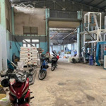 Cho thuê xưởng: 1000 m điện 3pha ty, có văn phòng, . lại hung cường