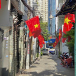 Bán nhà quận 10, ngay chợ nguyễn tri phương, 47m2, 4 tầng, 4 phòng ngủ, hẻm ô tô thông nhỉnh 9 tỷ