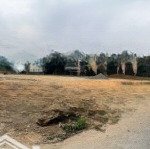 Cần bán nhà đất 2.334m2 mặt tiền 60m ngã ba quốc lộ 32 thục luyện, thanh sơn