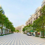 Bán căn shophouse 75 m2 đã có sổ đỏ giá 28 tỷ bao thuế phí