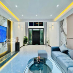 Nhà 4 tầng đẹp nội thất xịn 4x10m nở hậu, hẻm 4m võ duy ninh p12 gần landmark81. lh: 0937.045.789